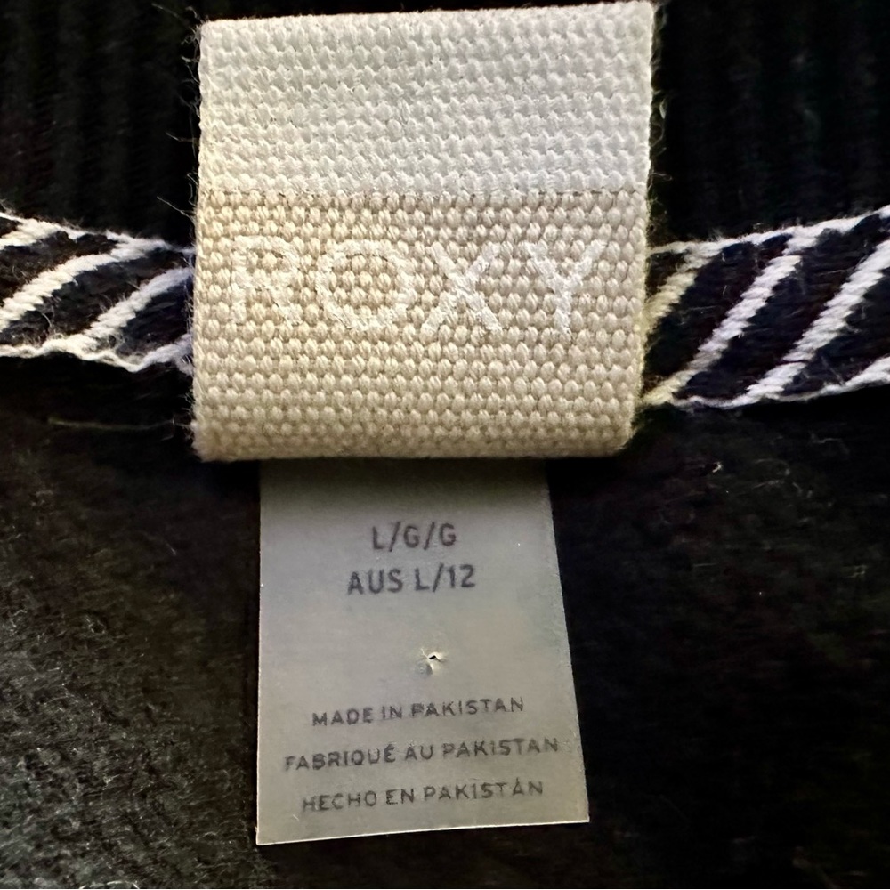 Designed By Roxy!!! Great Used Condition Lightwei… - image 3